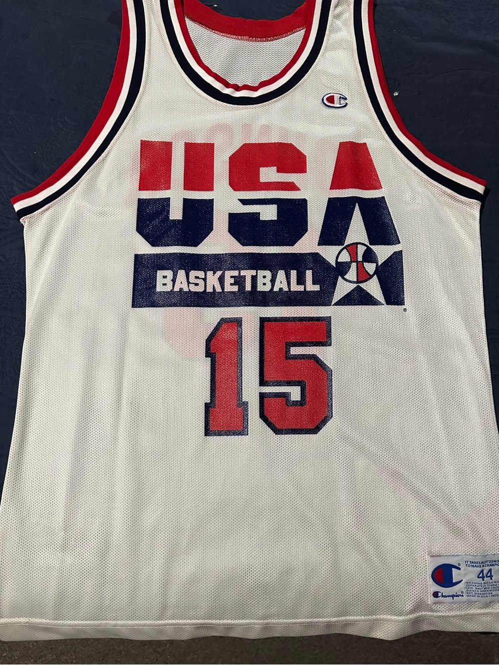 Champion USA Basketball Jersey #15
Magic Johnson “1992 Dream Team”
Barcelona